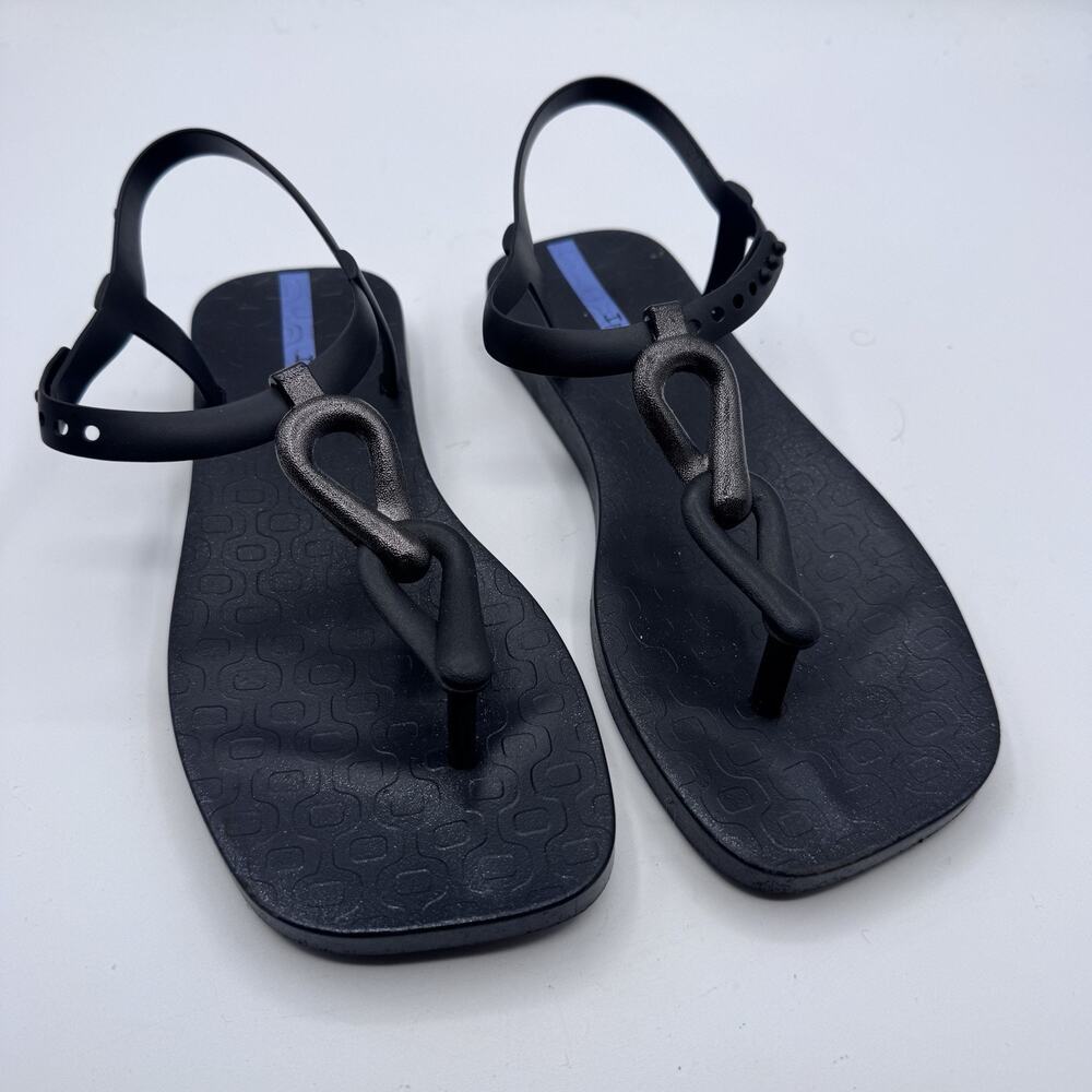 Ipanema Women’s Black T-Strap Sandals US Size 5/6 EU 35/36 Made in Brazil
